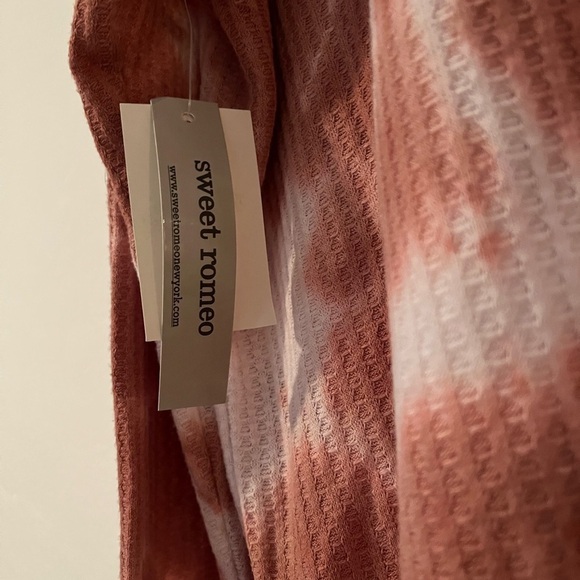 Sweet Romeo Thermal Top - Picture 5 of 7